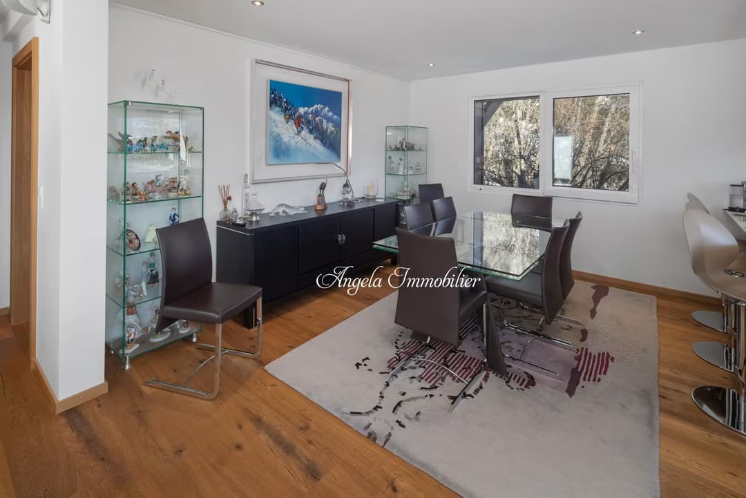 1018 -Maison – 5pièces – 4950000CHF  -300 m²