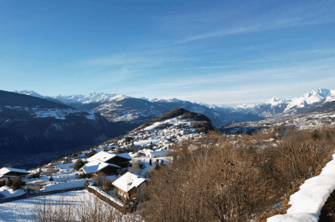 1054 – Maison 8.5 pièces – 5900000CHF – 369.00m²