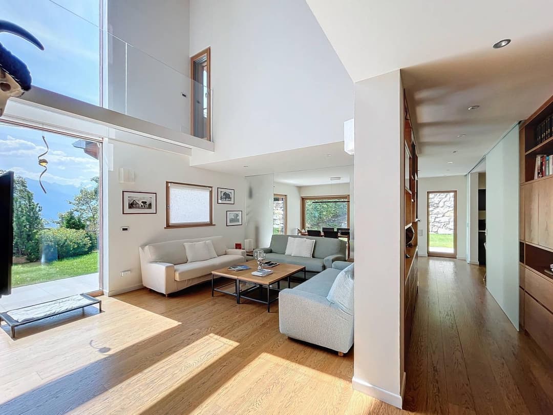 1015 – Maison 5.5 pièces – 3360000CHF – 350m²