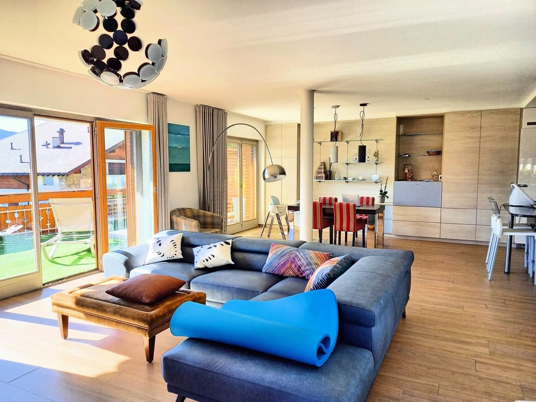 784 – Appartement 4.5 pièces – 160m²