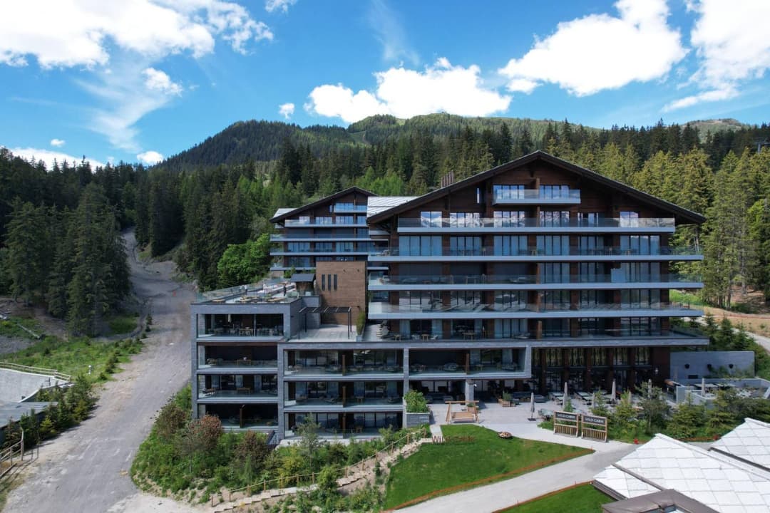 1060 – Appartement 5 pièces – 7100000CHF – 218 m²
