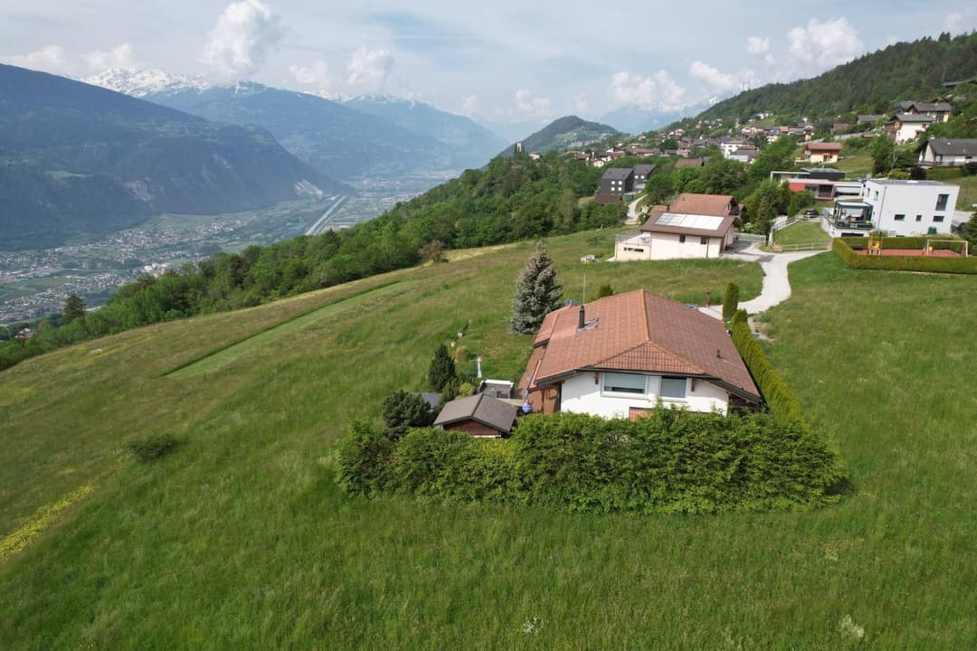1014 – Maison 10 pièces – 2150000CHF – 257m²