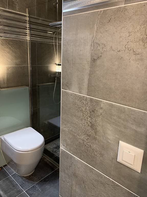 819 -Appartement – 1.5pièces – 1100CHF  – 30 m²