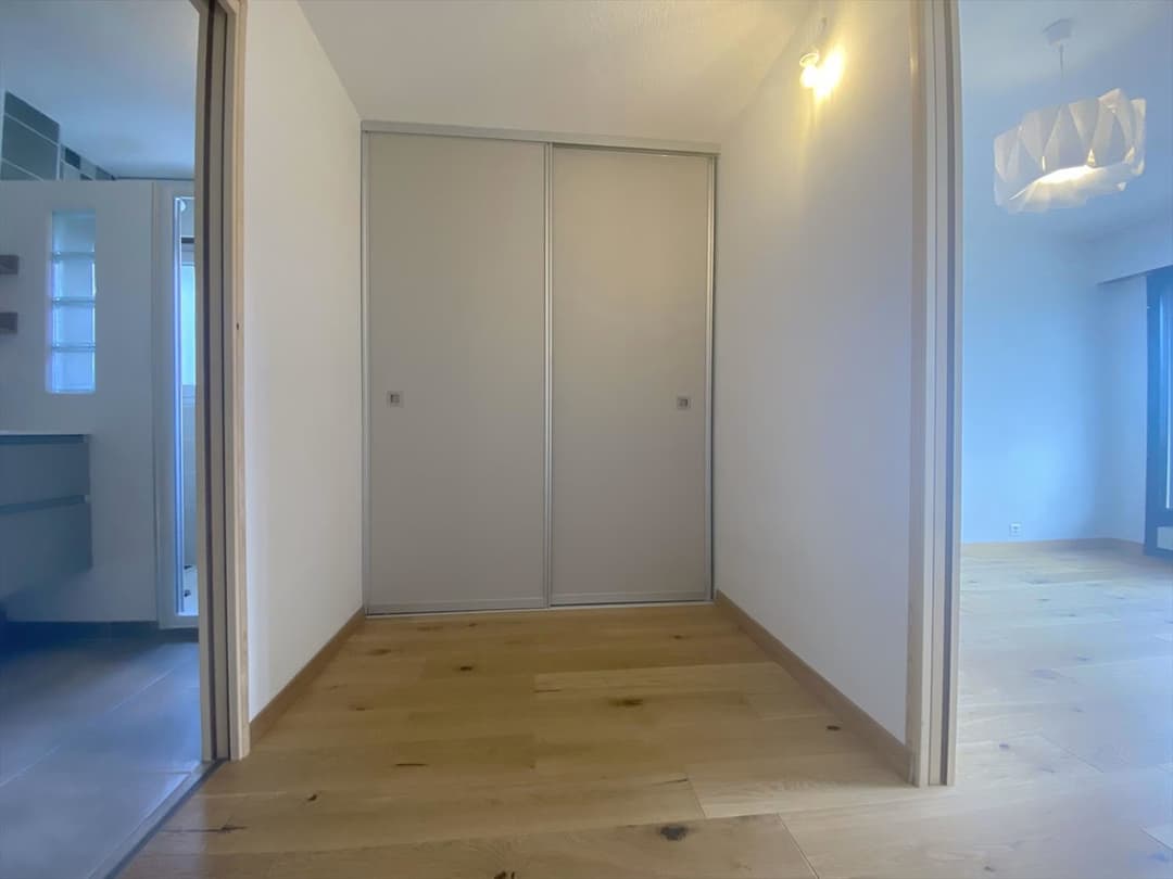 1030 -Appartement  -4.5pièces  – 675000 CHF  -96 m²