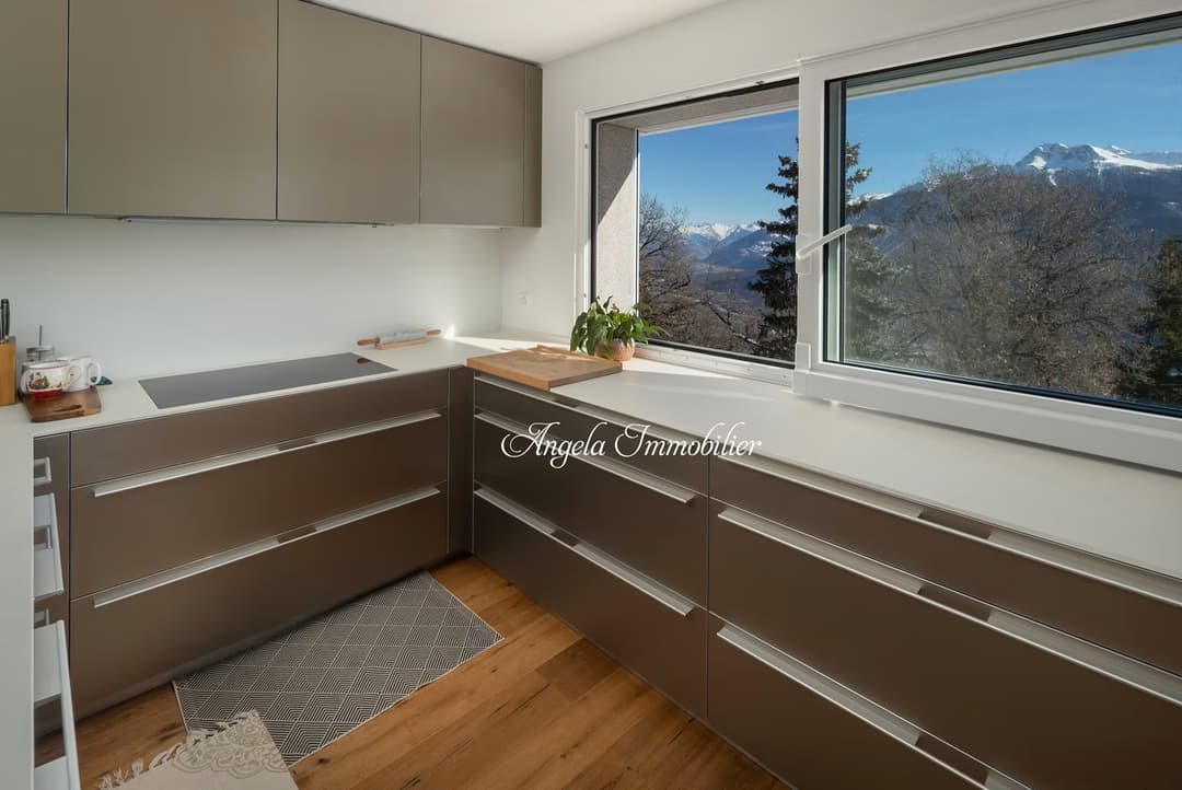 1018 -Maison – 5pièces – 4950000CHF  -300 m²