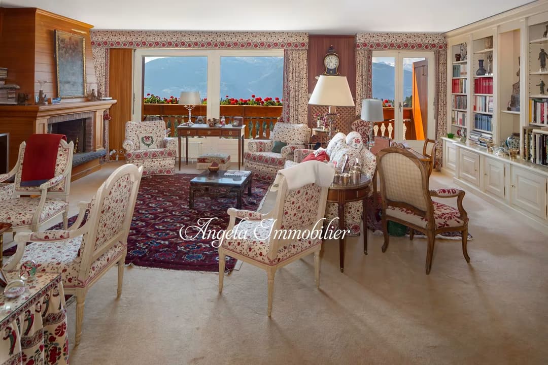 1027 – Appartement – 2900000CHF – 190m²
