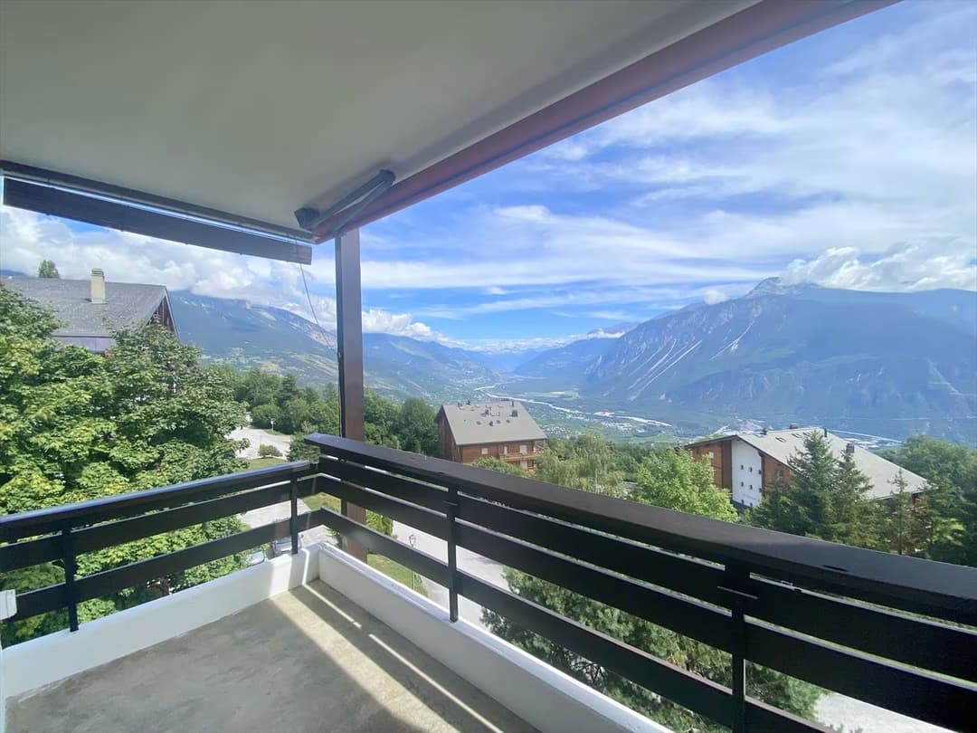 1030 -Appartement  -4.5pièces  – 675000 CHF  -96 m²