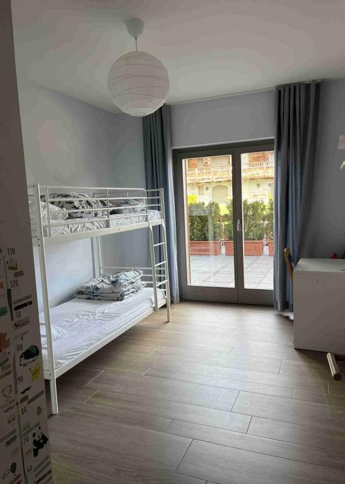 784 – Appartement 4.5 pièces – 160m²