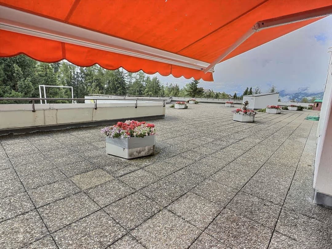 1111 – Appartement 2.5 pièces – 580000 CHF – 64 m²