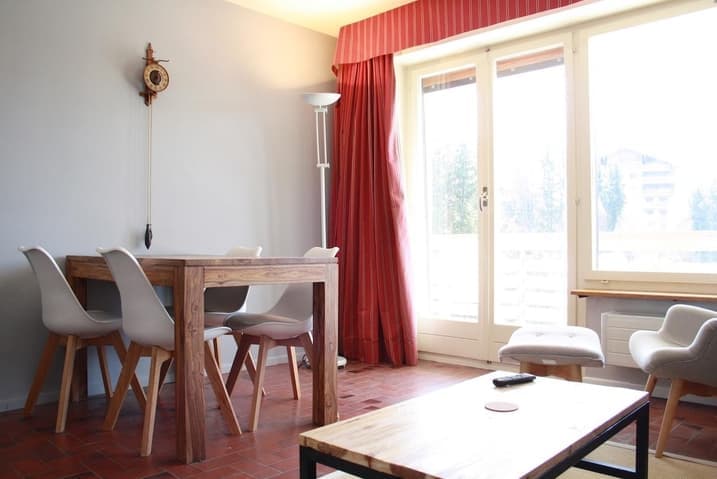 848 – Appartement 2 pièces – 1400 CHF