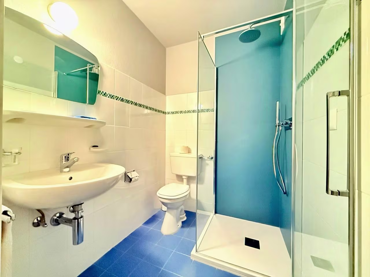 831 – Appartement 4 pièces – 1820 CHF
