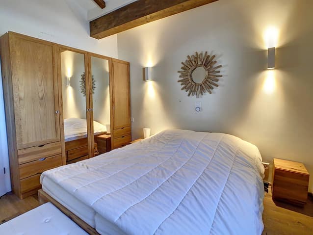 1112 – Maison 10 pièces – 1950000 CHF – 257 m²