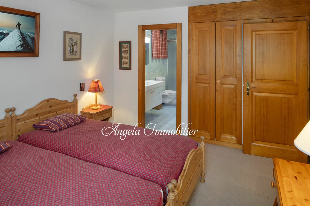1126 – Appartement – 5pièces –  3600000CHF – 182 m²