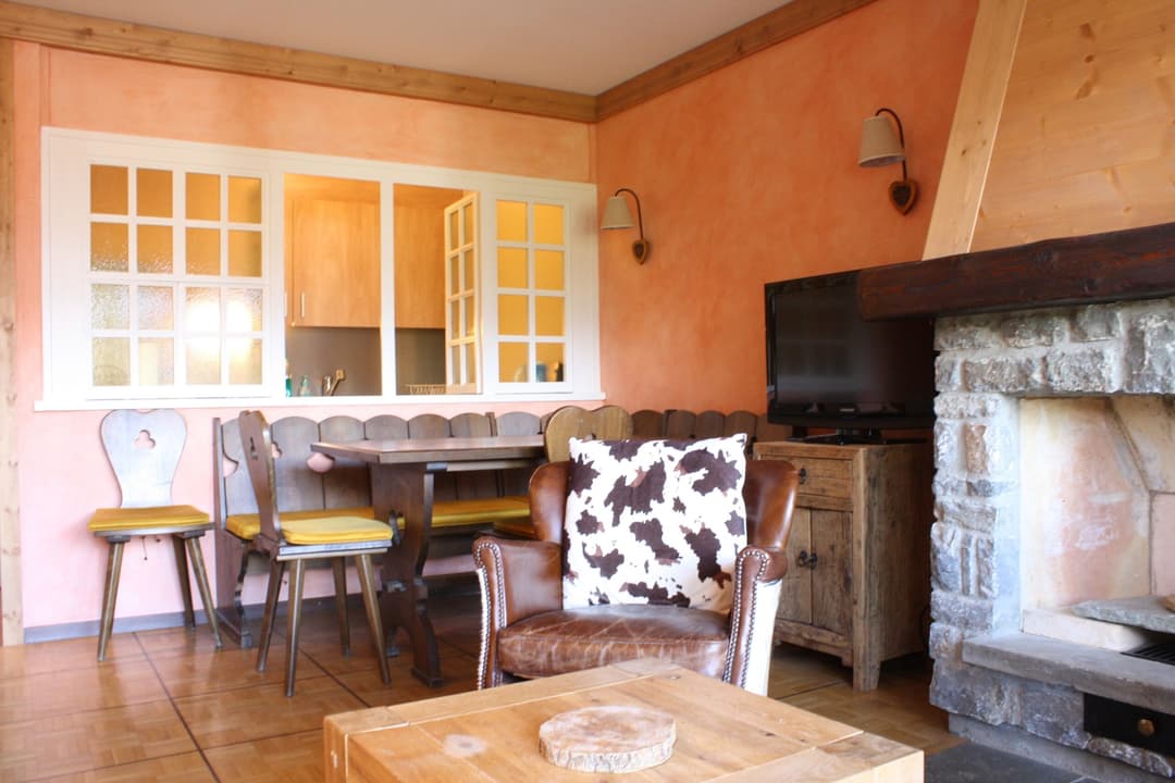 874 – Appartement 2 pièces – 1250 CHF