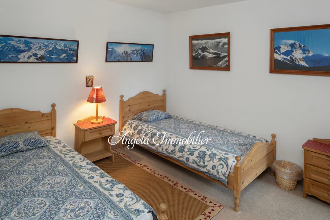 1126 – Appartement – 5pièces –  3600000CHF – 182 m²