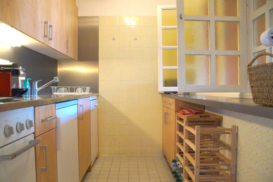 874 – Appartement 2 pièces – 1250 CHF