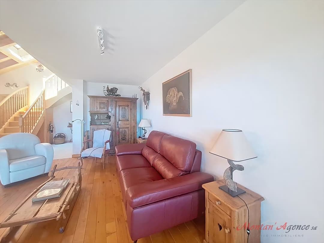 863 – Appartement 11000 CHF