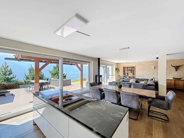 1112 – Maison 10 pièces – 1950000 CHF – 257 m²