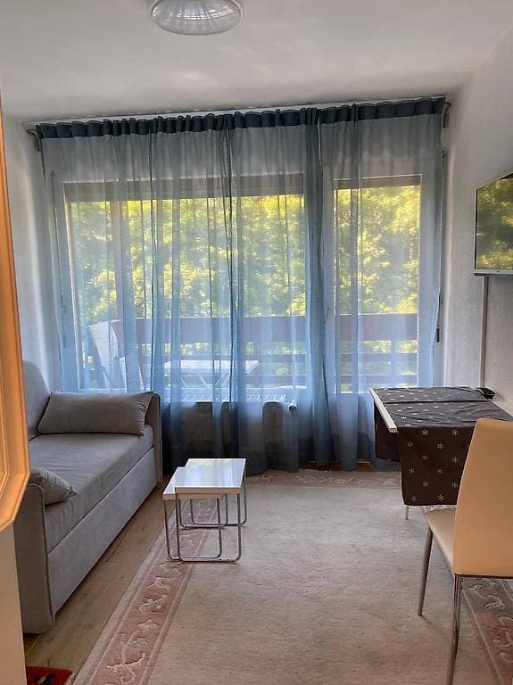 878 – Appartement 1 pièce – 750 CHF