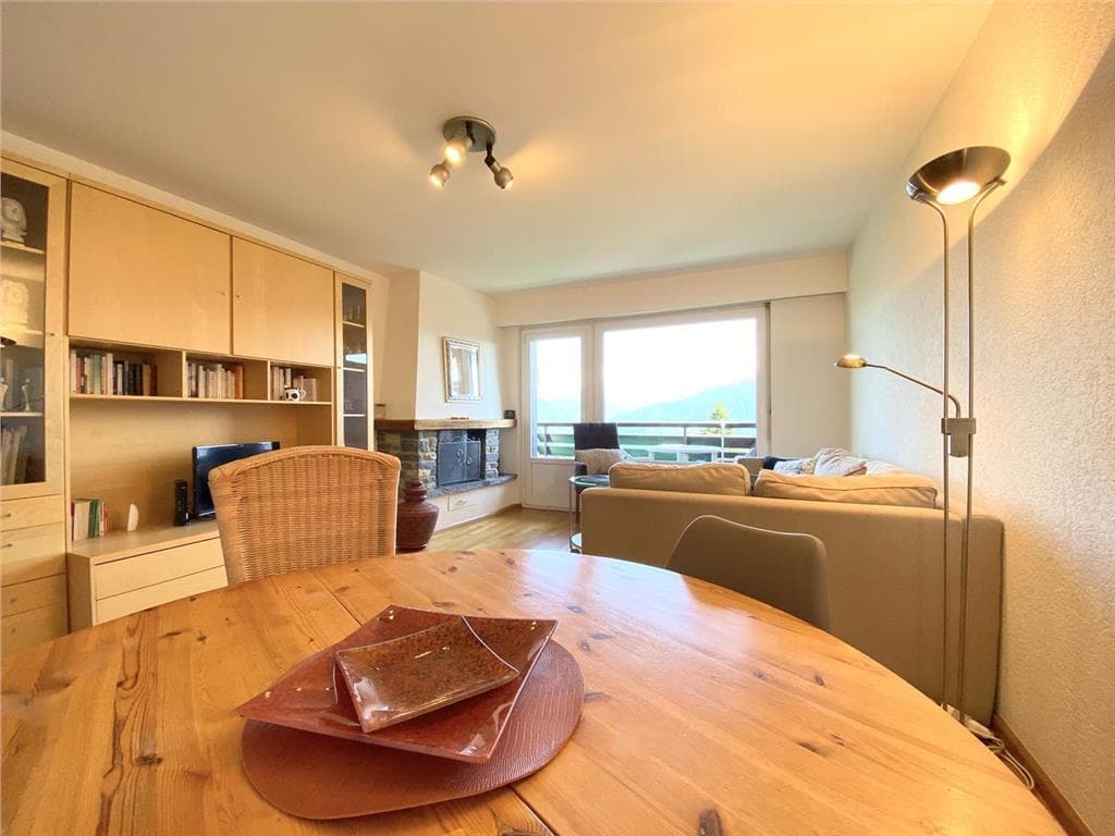 832 – Appartement 2.5 pièces – 1450 CHF – 61 m²