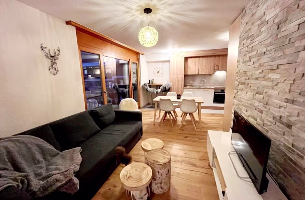 858 – Appartement 2.5 pièces – 1950CHF – 50m²