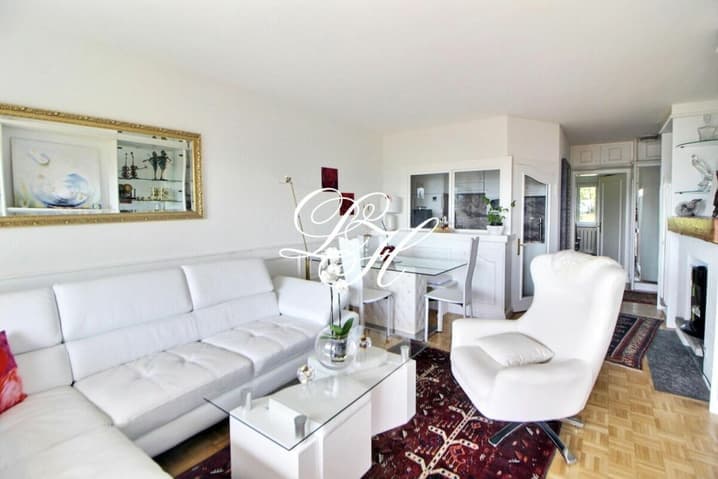 1109 – Appartement 4 pièces – 1320000 CHF – 120 m²