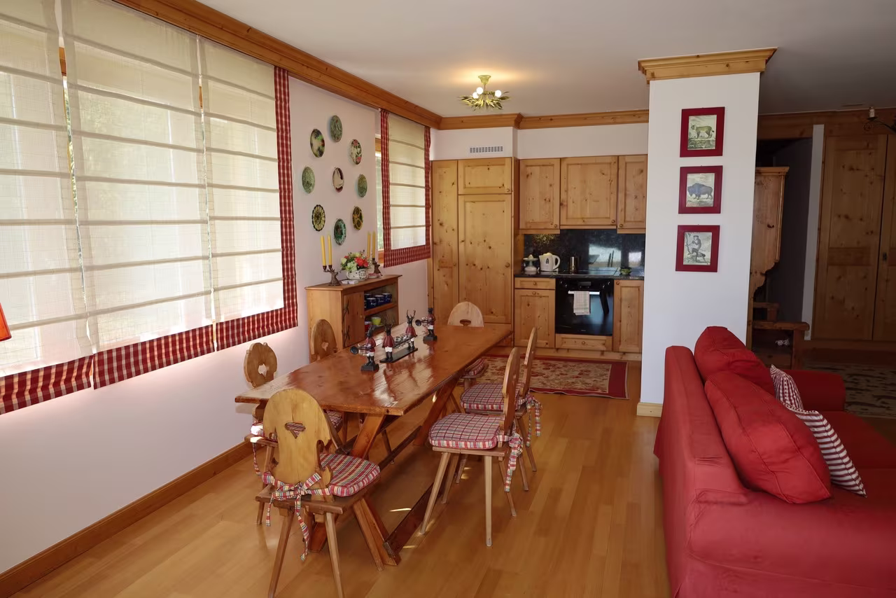 868 – Appartement 3.5 pièces – 3300 CHF – 100 m²