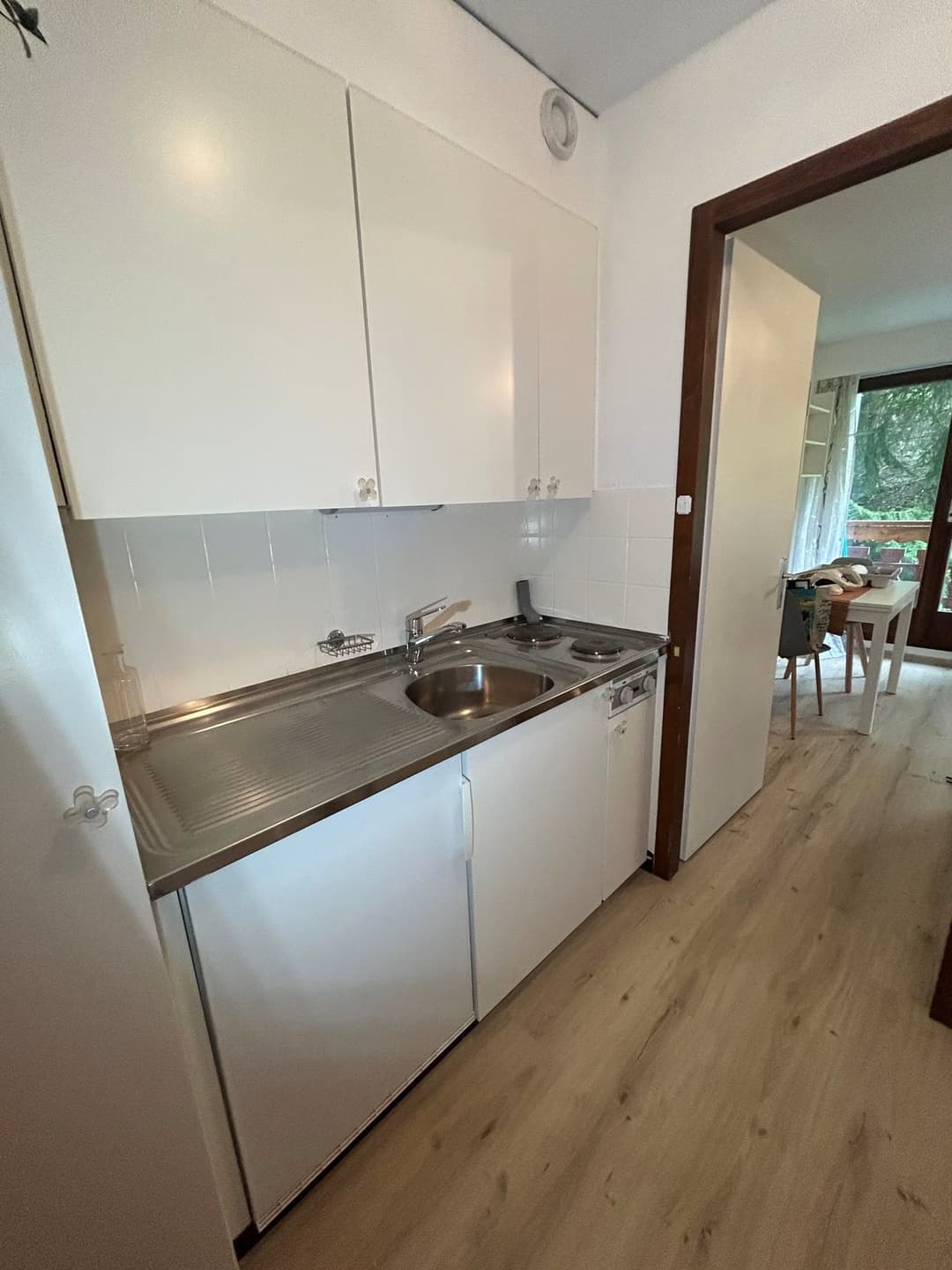 872 – Appartement 1.5 pièces – 980 CHF – 25 m²