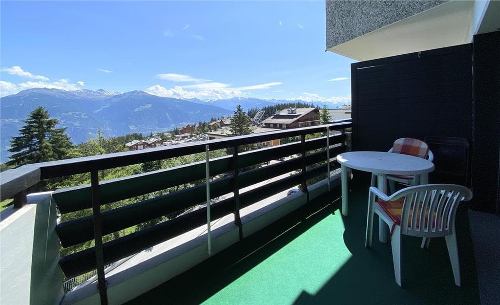 832 – Appartement 2.5 pièces – 1450 CHF – 61 m²