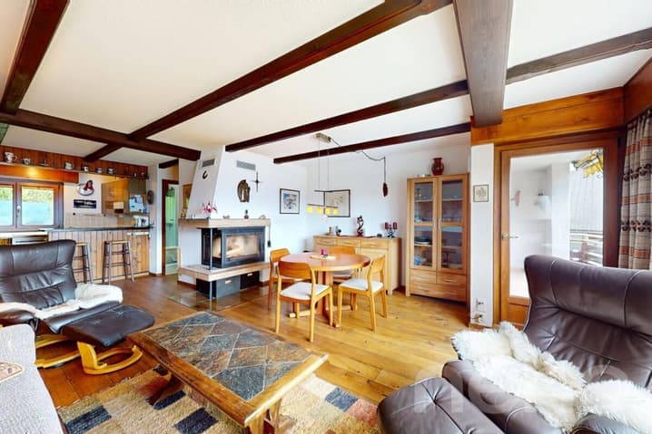 1121 – Appartement – 3.5pièces – 910000CHF – 82 m²