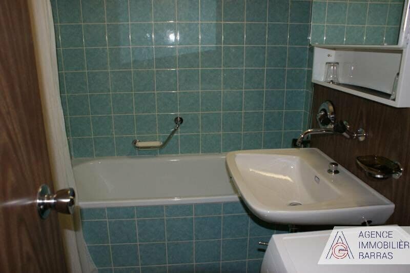 874 – Appartement 1 pièce – 1050 CHF –