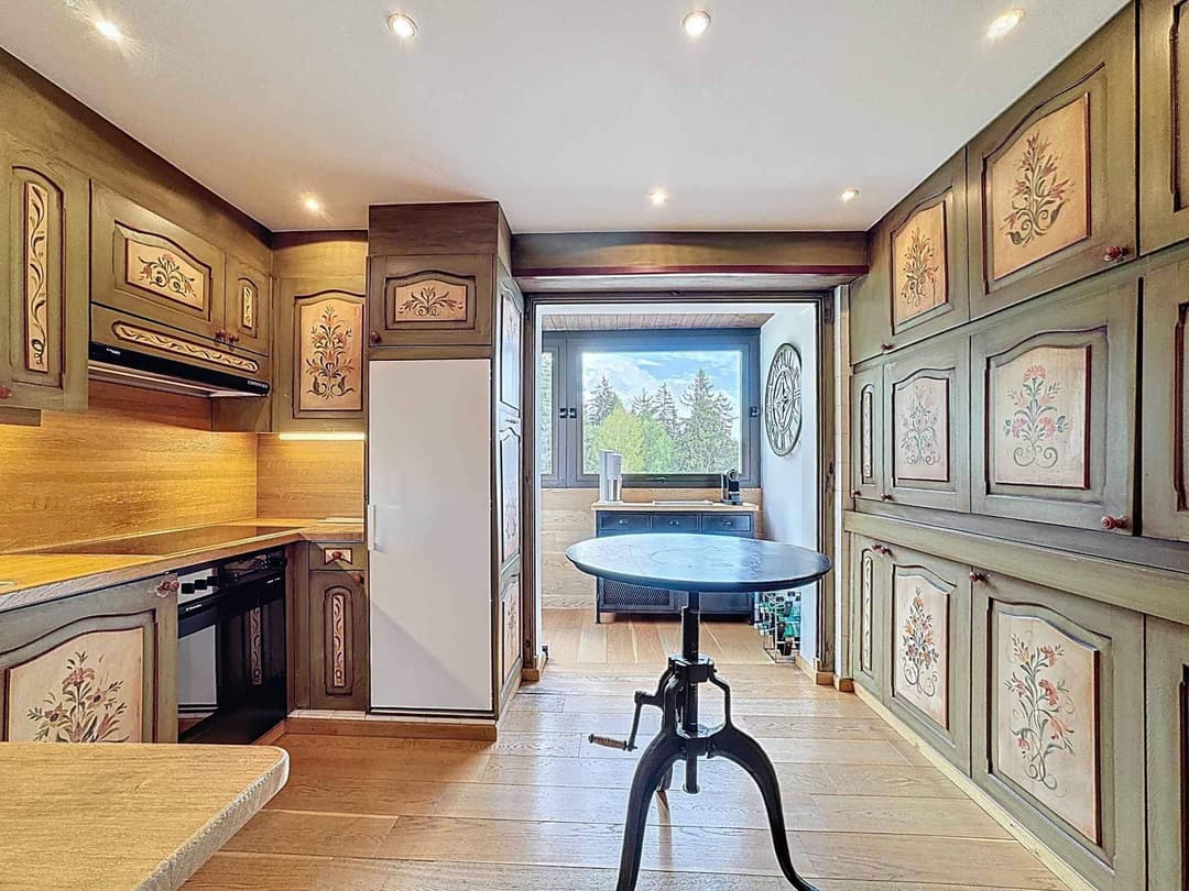 1106 – Appartement 5.5 pièces – 189.5 m²