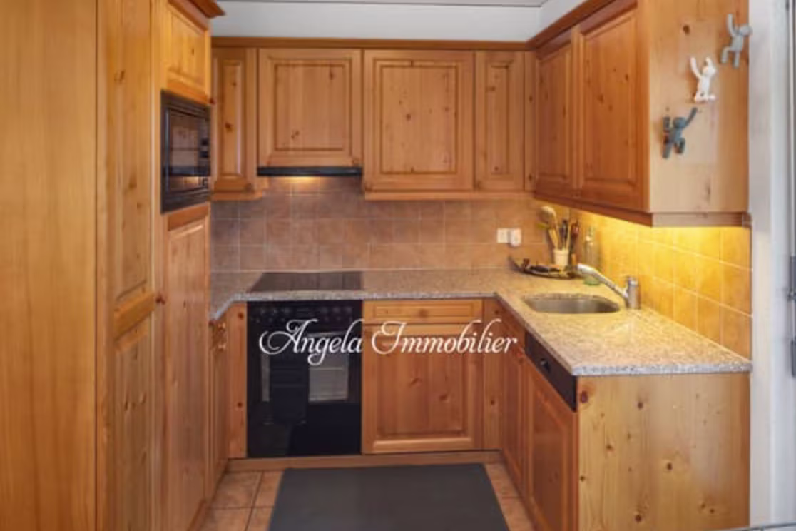 1128 – Appartement – 5.5pièces – 3300000CHF – 223 m²