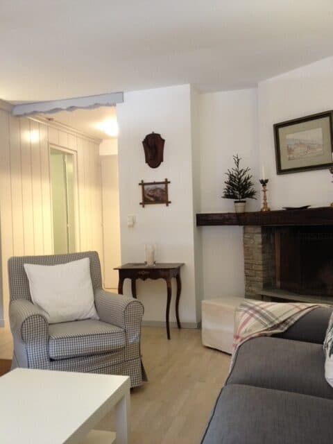 830 – Appartement 2.5 pièces – 1500 CHF – 47 m²