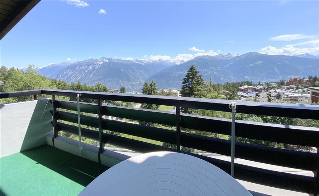 832 – Appartement 2.5 pièces – 1450 CHF – 61 m²
