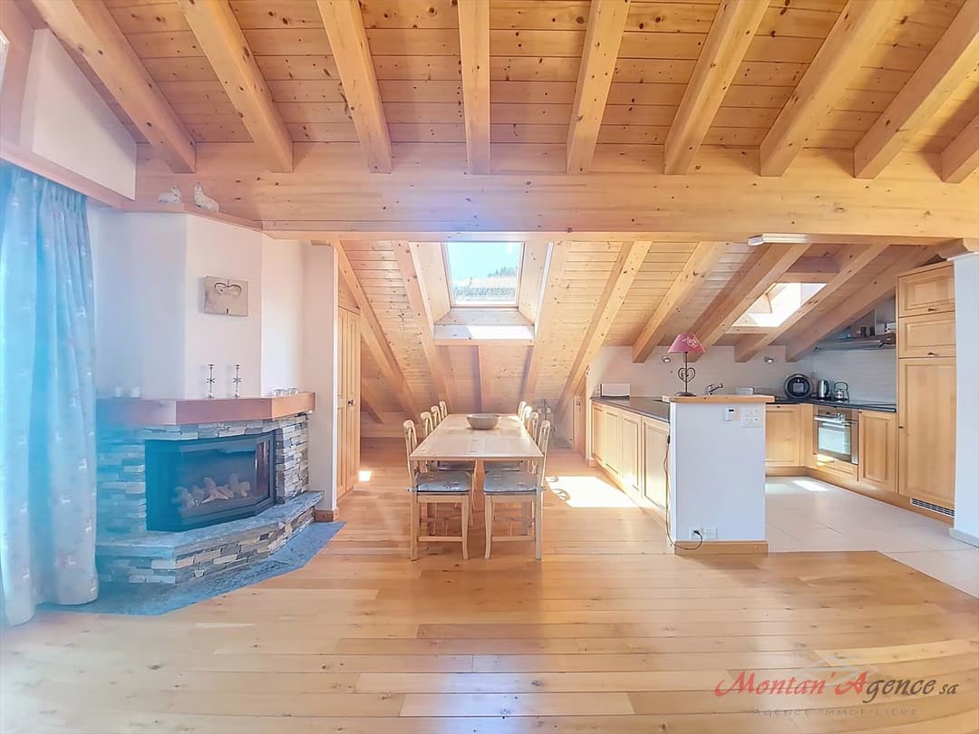 863 – Appartement 11000 CHF