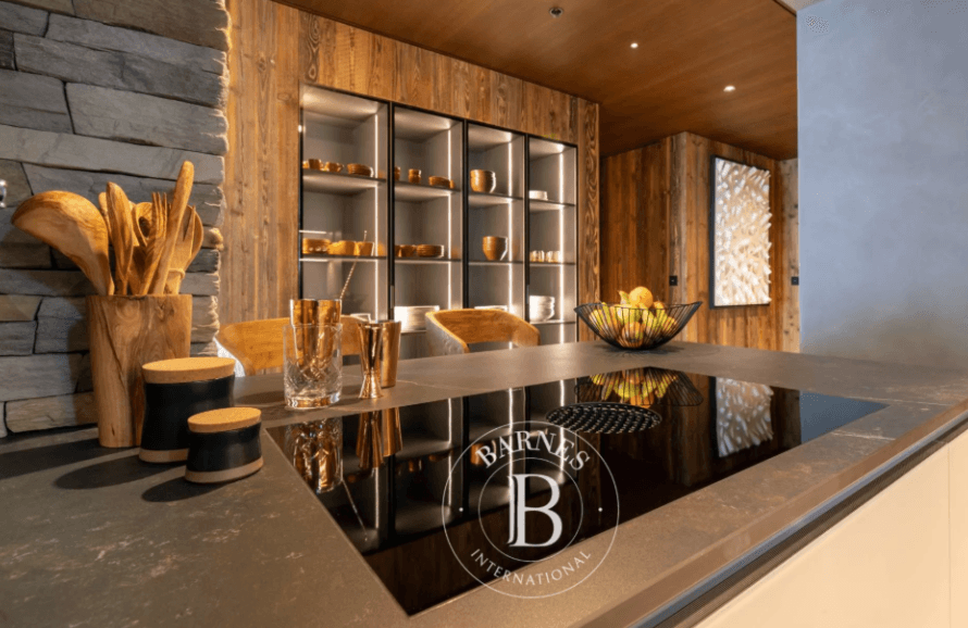 1100 – Appartement 4.5 pièces – 238 m²