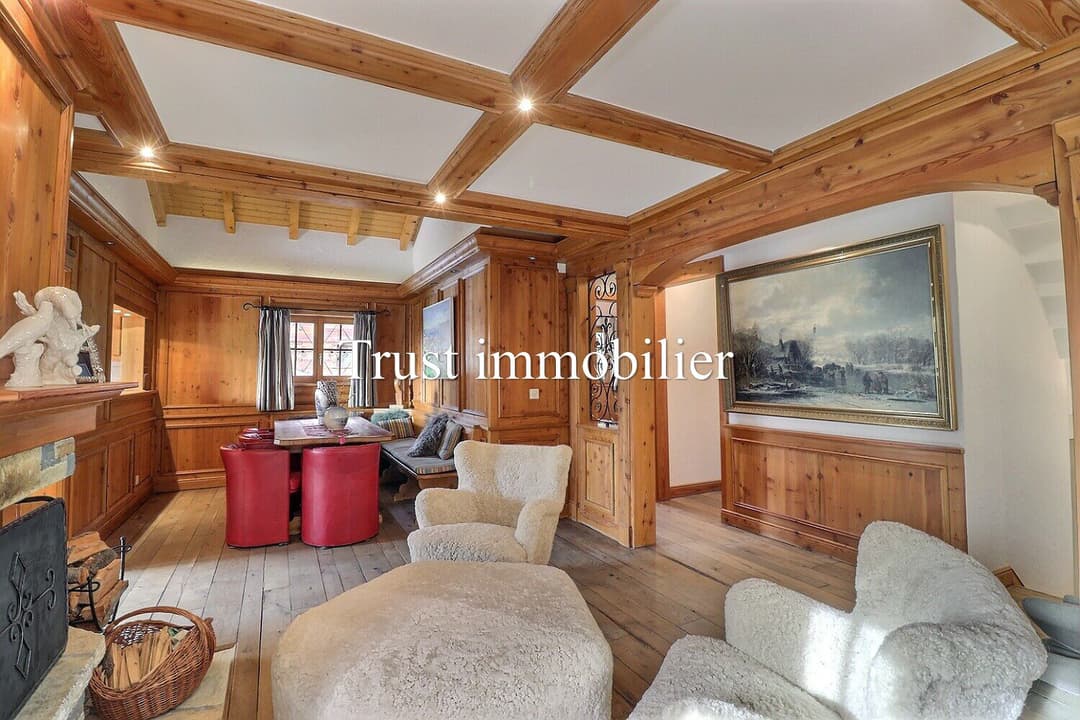 877 – Maison 5.5 pièces – 4500 CHF – 183 m²