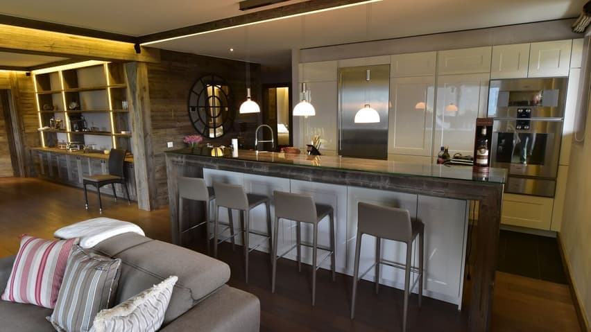 1088 -Appartement  -4.5pièces  – 322 m²