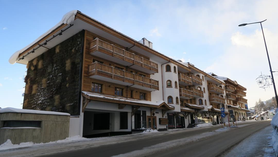 1267 – Commerce – 462000CHF – 70m²