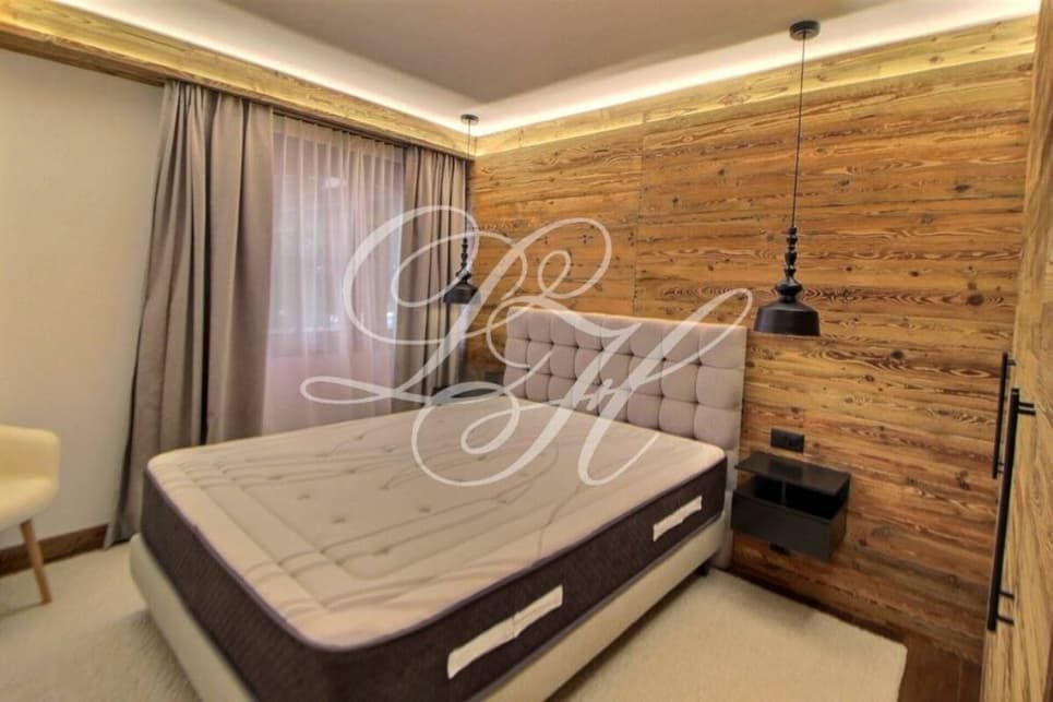 1235 -Appartement – 5.5pièces-  4700000CHF – 166 m²