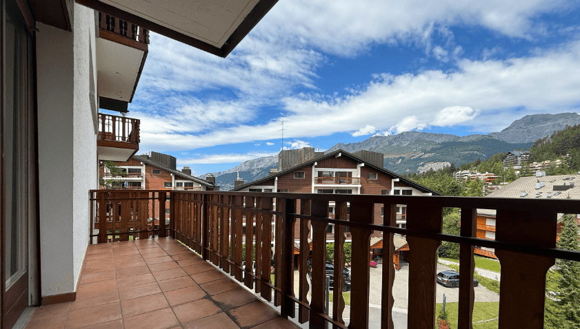 1249 – Appartement 3,5 pièces – 740000CHF – 70,9m²