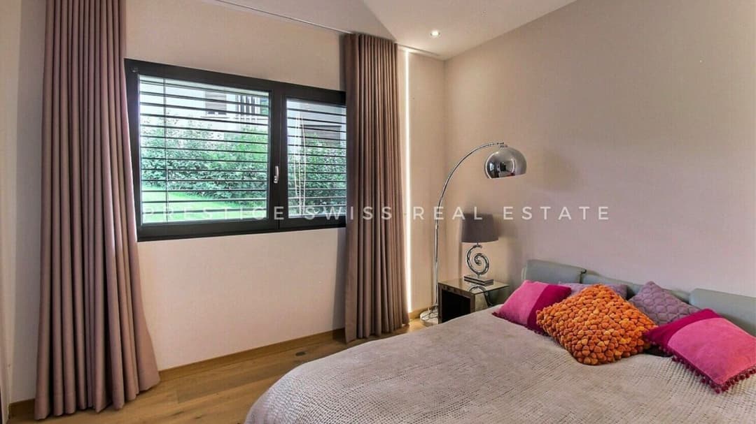 1248  –  Maison – 7.5pièces – 2400000CHF  – 309 m²