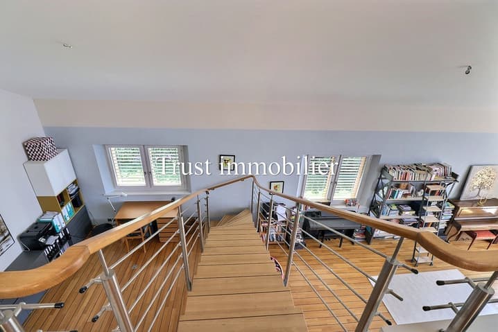 1027 – Maison 5,5 pièces – 10000CHF – 407m²