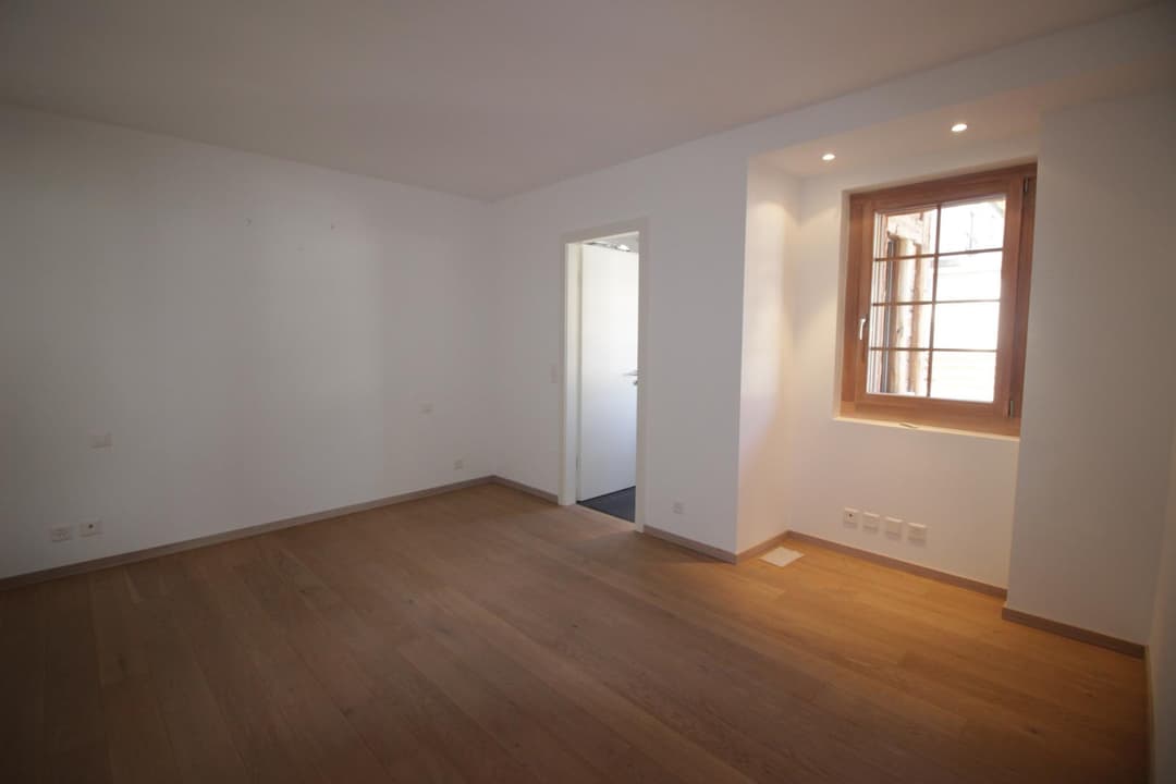 1268 – Appartement 7.5 pièces – 4600000CHF – 327m²