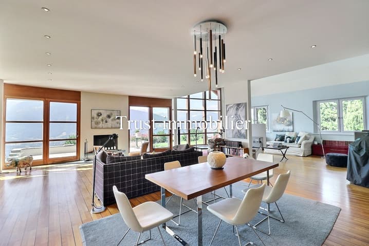 1027 – Maison 5,5 pièces – 10000CHF – 407m²