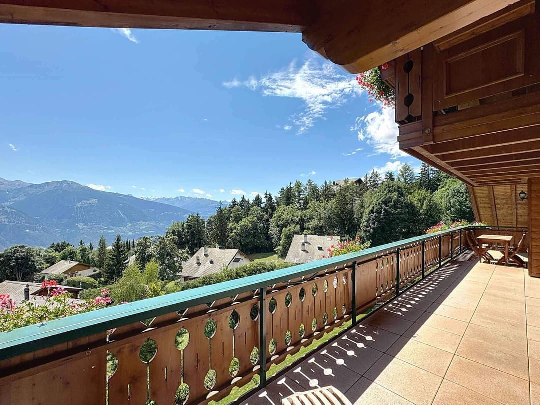 1215 –  Appartement 5.5 pièces – 2840000CHF – 255.70m²