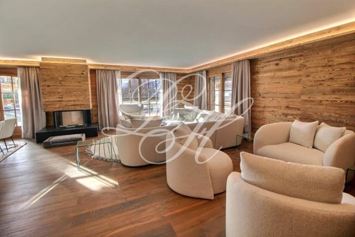 1235 -Appartement – 5.5pièces-  4700000CHF – 166 m²