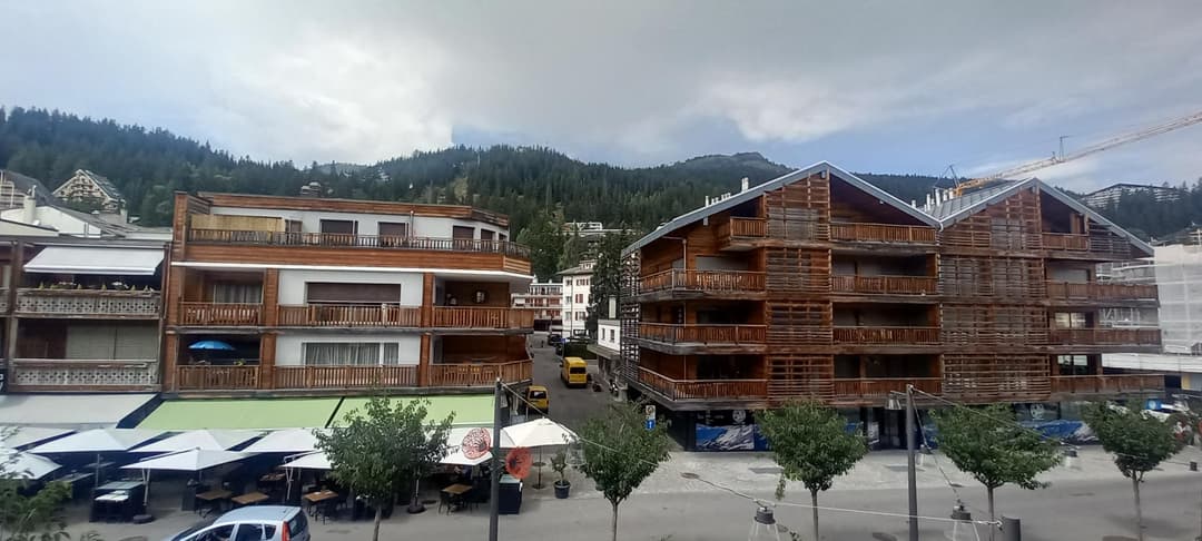 1243 – Appartement 3,5 pièces – 1290000CHF – 100m²