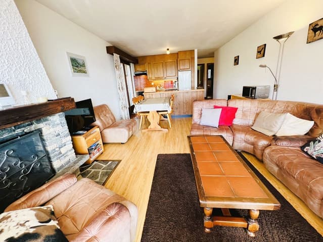 1026 – Appartement 3 pièces – 2750CHF – 66m²
